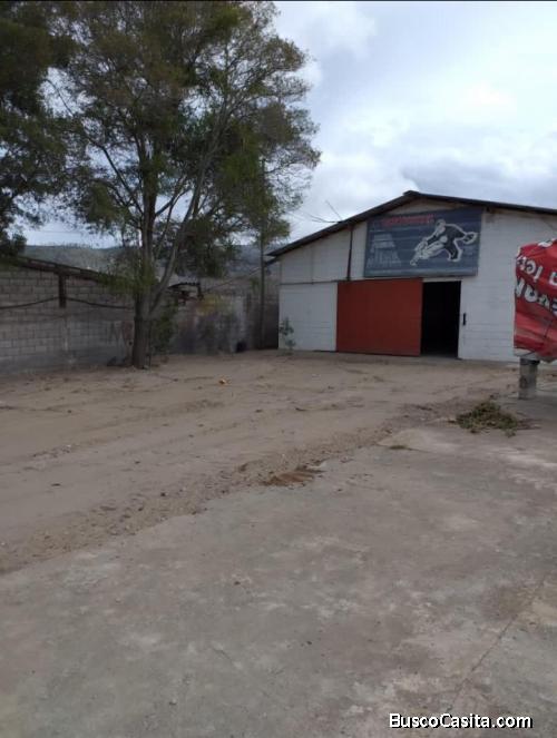 ARRIENDO O VENDO GALPÓN CON ÁREA DE TERRENO SECTOR POMASQUI