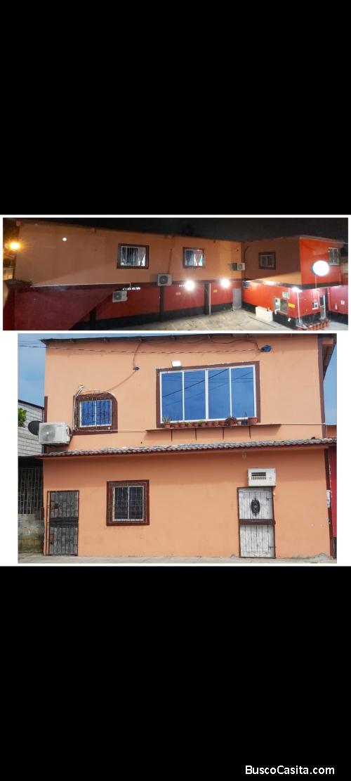 Casa de 2 pisos en el guasmo sur deagonal a la maternidad 