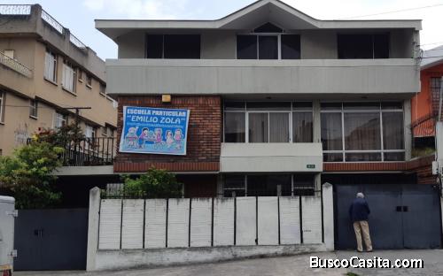 VENDO CASA GRANDE - SECTOR LA VICTORIA - KENNEDY