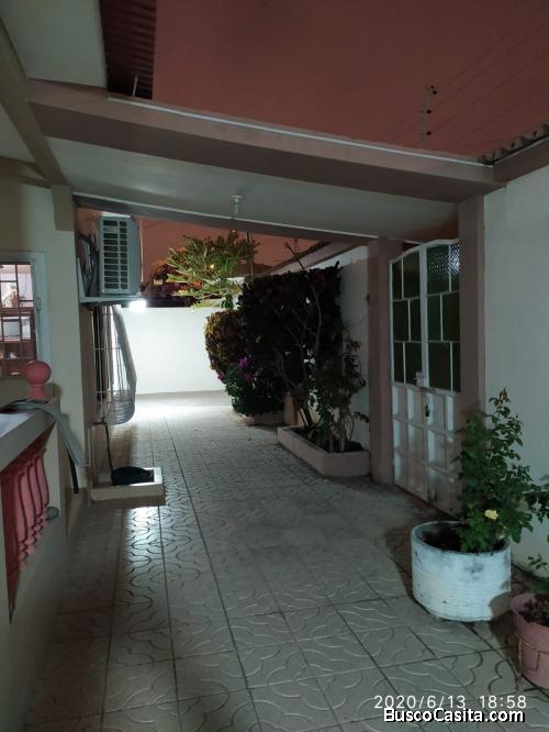 Hermosa Casa en Venta totalmente amoblada en Santa Paula- Salinas. Adicional Suite con baño y dormit