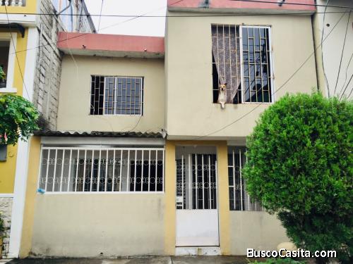 DE OPORTUNIDAD CASA DE 2 DEPARTAMENTOS AL NORTE DE GUAYAQUIL