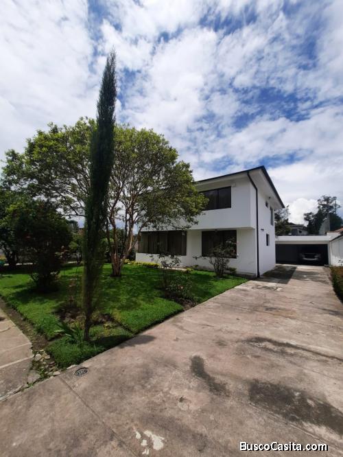 Casa de venta en Urbanizacion San Jose del Valle, Conocoto