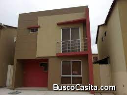 en venta amplia casa en villaclub,excelente plusvalía.