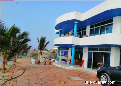 Hemosa casa en la playa de venta - Crucita!!
