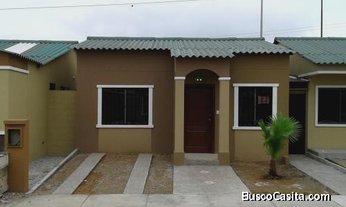 Villa de 1 planta-Urb La Joya.