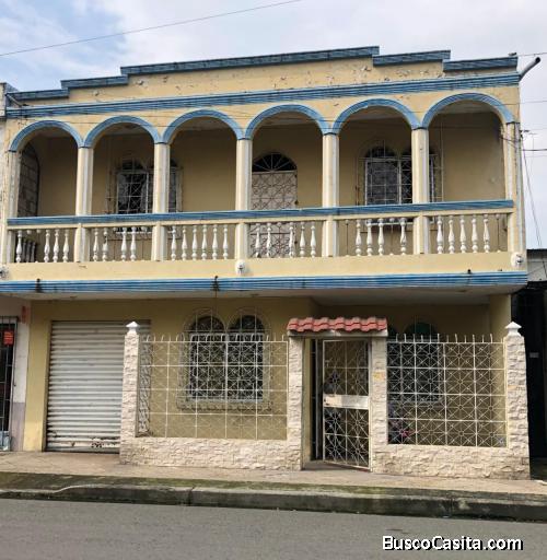 Casa con multiples bloques independientes