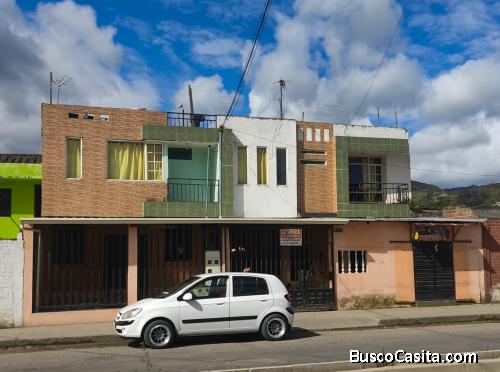 Venta de casa  en Loja 