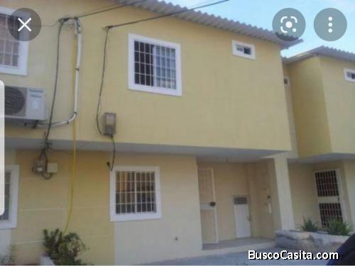 Vendo casa en Manta