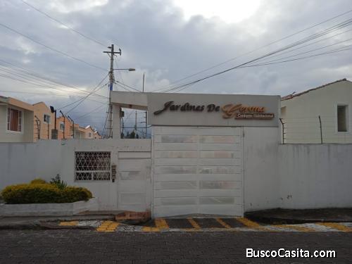 Casa de 2 plantas Sangolquí en Conjunto Cerrado 