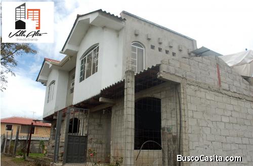 CASA CERCA DE LAS CATALINAS EN RICAURTE.