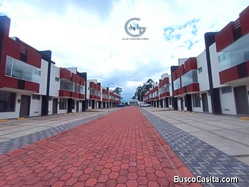 Conjunto Valkiria I en el valle de los chillos, habitaciones grandes moderno y elegante