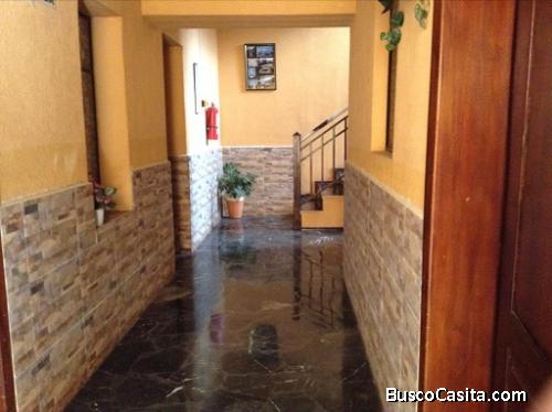 EN QUITO ECUADOR VENDO HOSTAL FUNCIONANDO AL NORTE DE LA CAPITAL