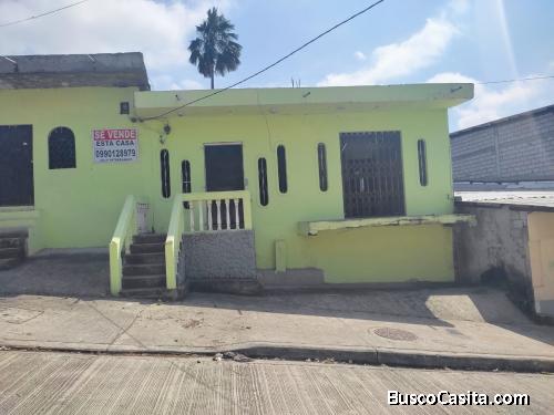 Casa en Guayaquil, Colinas de la Alborada Mz.721 Sl.13, 160 m2, 2 dormitorios