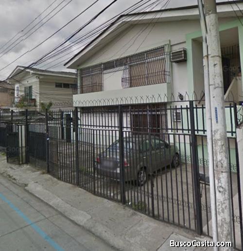 ¡DE OPORTUNIDAD! Se vende acojedor departamento en Urdesa Norte