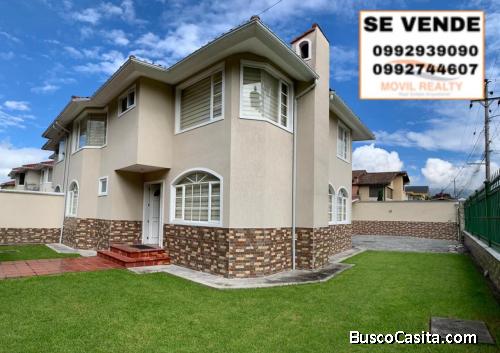 Casa en venta - Capelo - Urbanización Privada