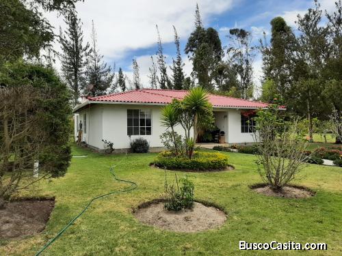 Casa una Planta en Urbanización Privada, Malchingui