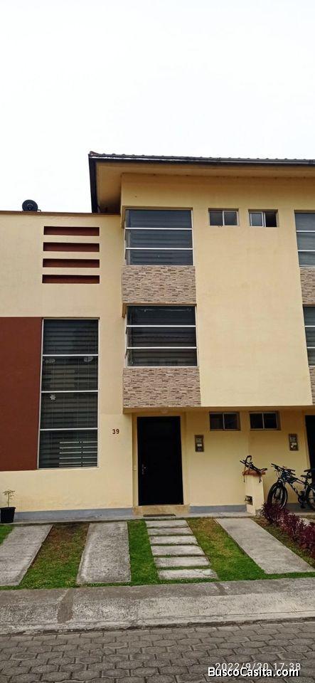 VENDO HERMOSA CASA- CONJUNTO PRIVADO SECTOR VALLE DE LOS CHILLOS