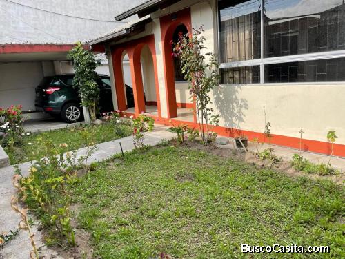 Casa en calle Machala y Flavio Alfaro