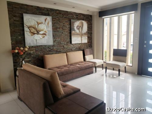 VENDO CASA EN URB OROCITY 01 + TERRENO ADICIONAL