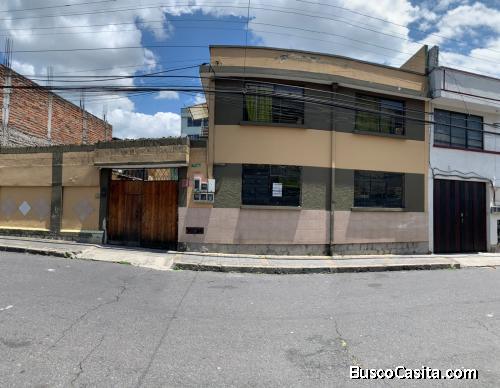 Casa rentera en venta sector Chimbacalle