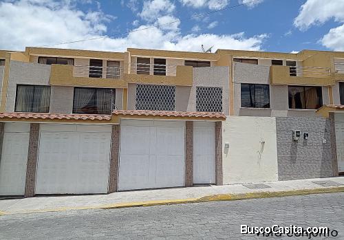 Casa Pomasqui, por estrenar, conjunto Cielito Lindo, calle San José 156m2, de 4 dormitorios
