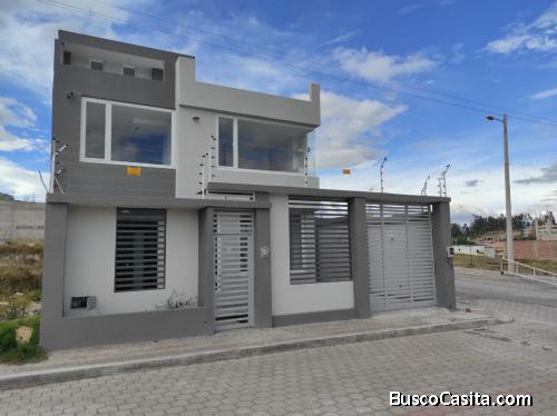 Casa estilo milenial por estrenar 