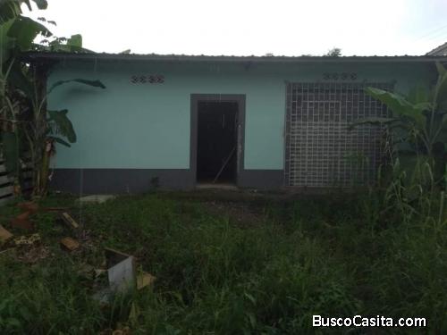 Venta de casa en flor de bastión 