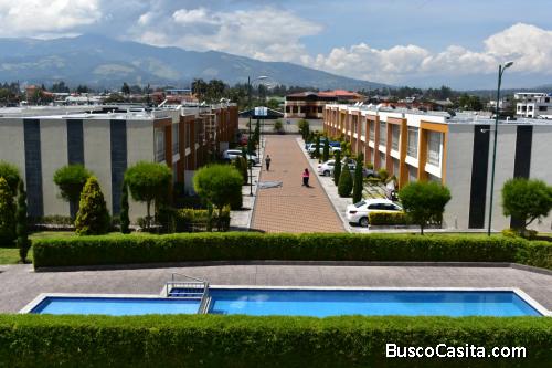 CASA EN VENTA EN CONJUNTO PANORAMA GARDENS SANGOLQUI