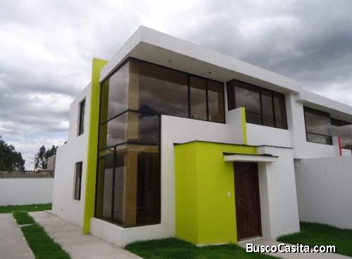 HERMOSA CASA INDEPENDIENTE EN VENTA 