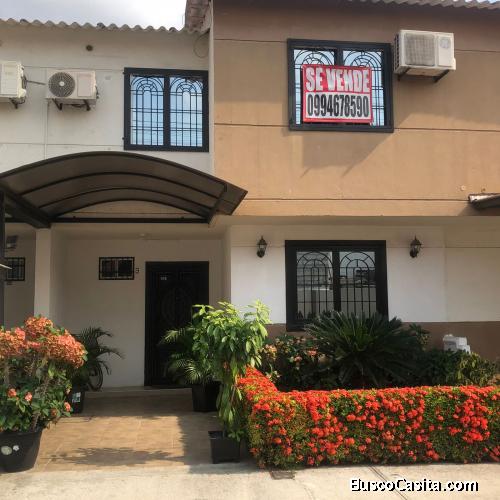 CASA EN NORTE DE GUAYAQUIL