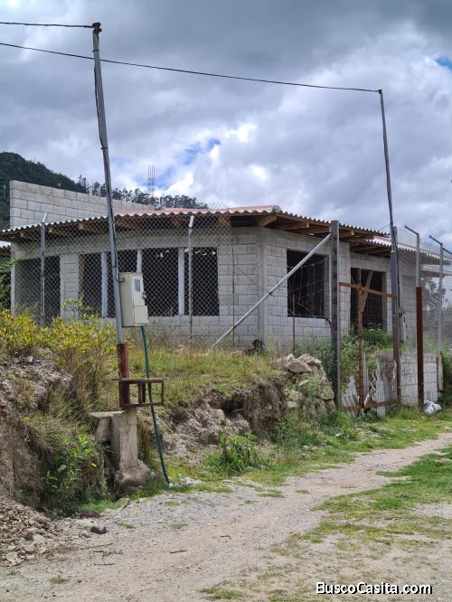 Vendo casa por terminar en AUZHANGATA - Camino de Quintuña, Paccha Cuenca