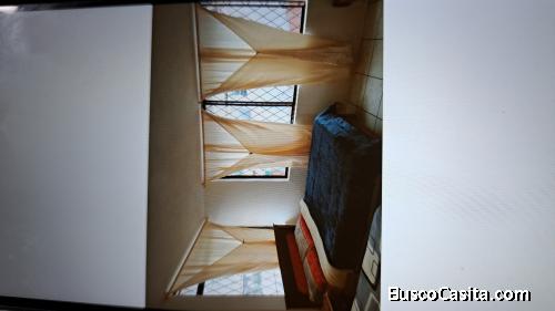 Se arrienda habitaciones amueblada 