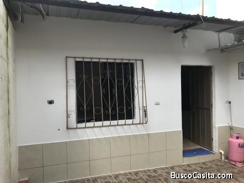 Venta de casa y terreno en el suburbio de guayaquil 