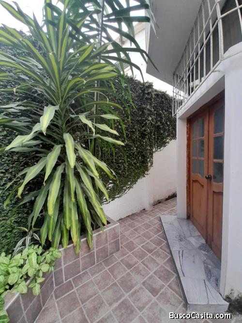 Vendo hermosa y amplia casa en Alamos Norte 4 habitaciones