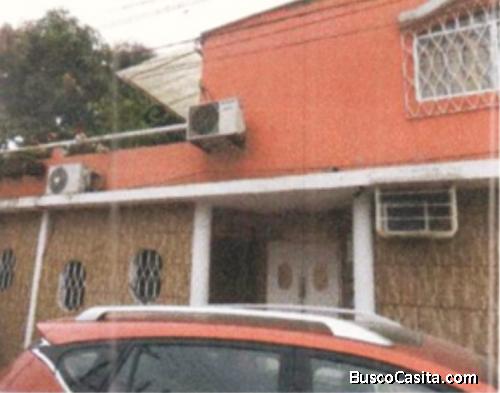 VILLA ESQUINERA OFICINA en URBANIZACION SAN FELIPE GUAYAQUIL
