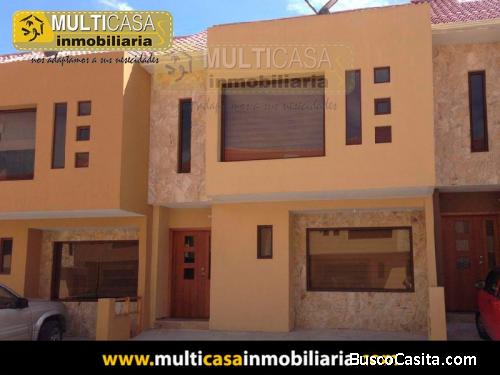 Hermosa casa en venta en urbanización Portales de Misicata