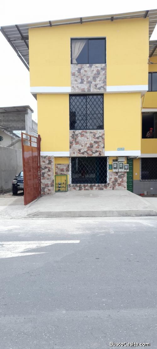 Vendo casa rentera de 3 pisos