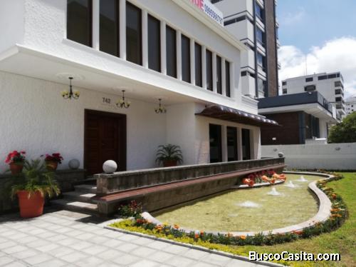 PROPIEDAD DE LUJO EN VENTA, QUITO, SECTOR AMAZONAS 