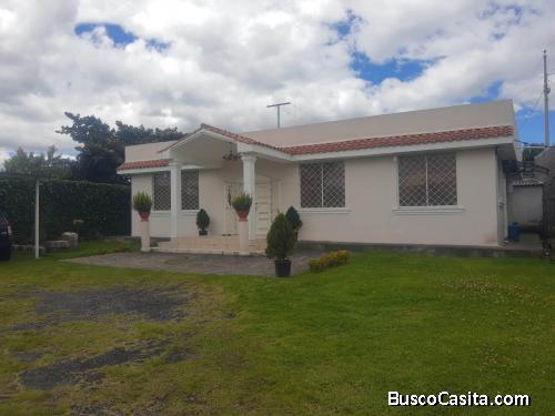 Vendo hermosa casa por urgencia bancaria 