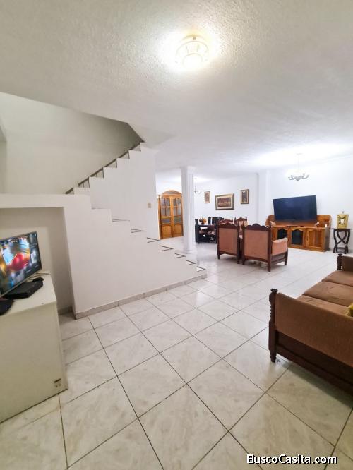 ¿Estás buscando la casa de tus sueños?  ¡Tenemos la solución para ti!