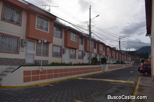 VENDO CASA GRANDE AMPLIADA EN ALEGRIA DE URABA