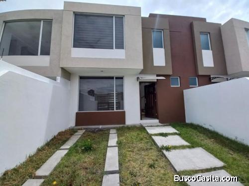 Hermosa casa en venta en la ciudad de Ambato