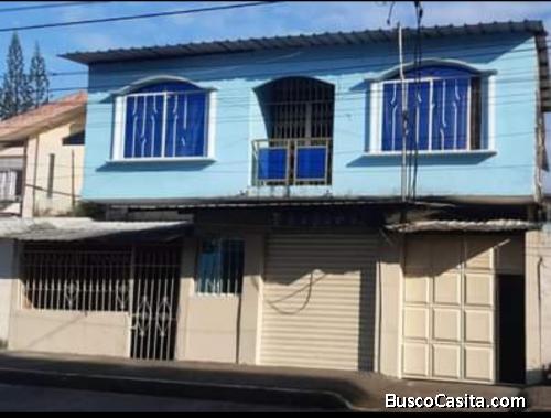 3 Casas en uno en venta