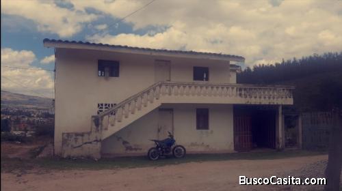 De venta terreno con casa en Imbabura-  Ibarra 
