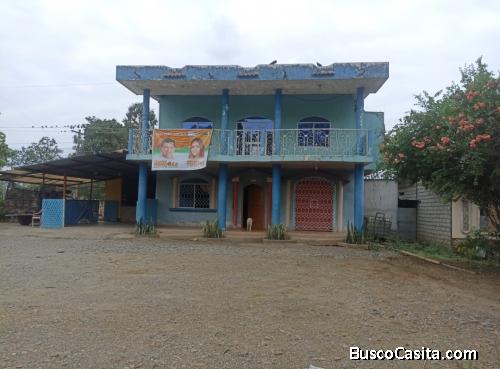 Venta de propiedad Casa de Do Pisos 