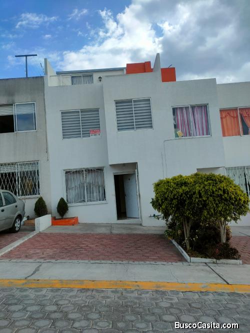 Casa en Venta - Conjunto Habitacional - Sector Calderon