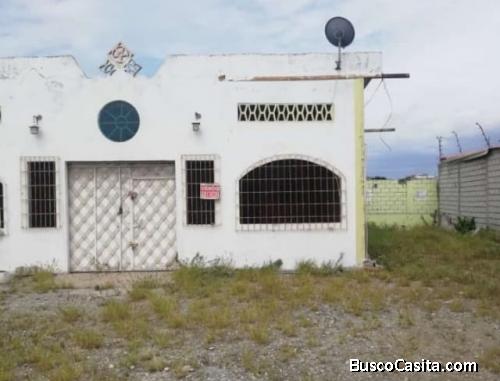 CASA EN VENTA UBICADA EN BALLENITA 