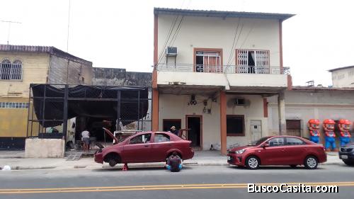 Vendo casa rentera en Calle Ambato y Argentina