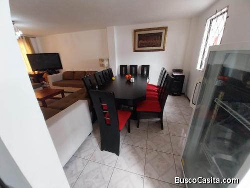 Vendo casa de tres plantas, precio de Oferta 