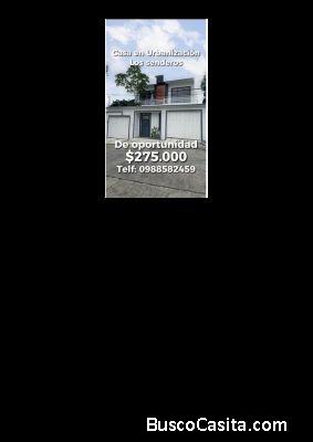 VENTA CASA 3 PLANTAS CDLA LOS SENDEROS MZ 39 SL 9 A LADO COLEGIO JAVIER EN GUAYAQUIL